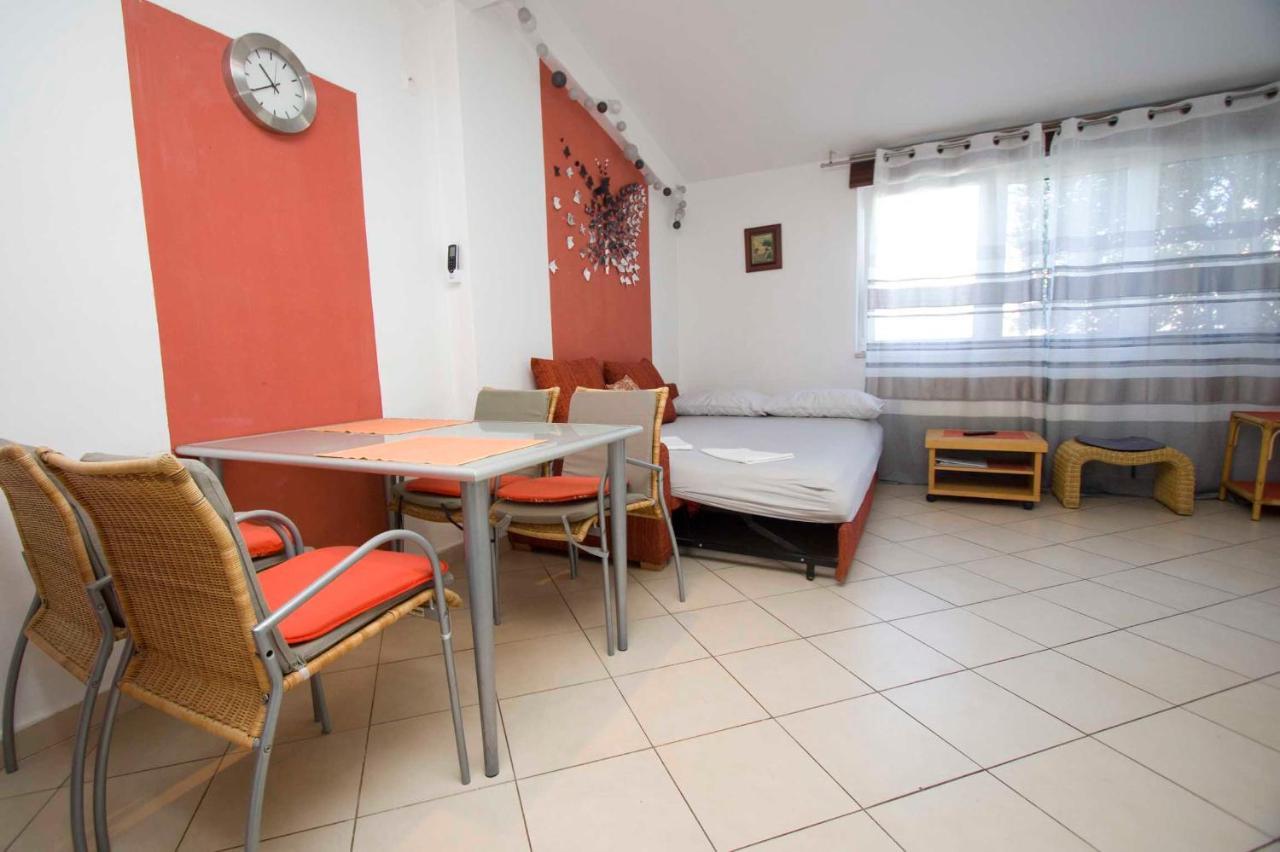 Apartman Mia I Toni Макарська Екстер'єр фото