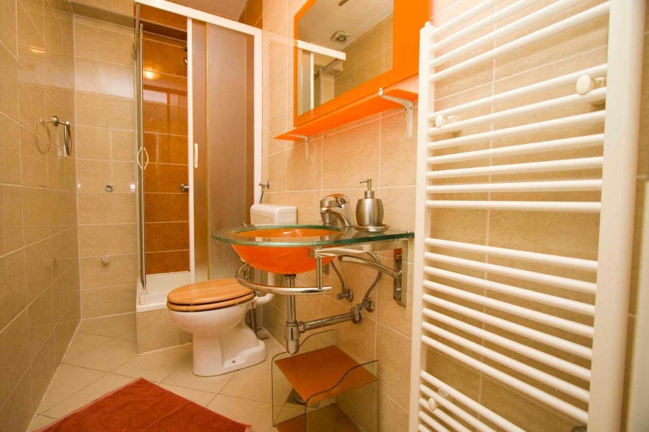 Apartman Mia I Toni Макарська Екстер'єр фото