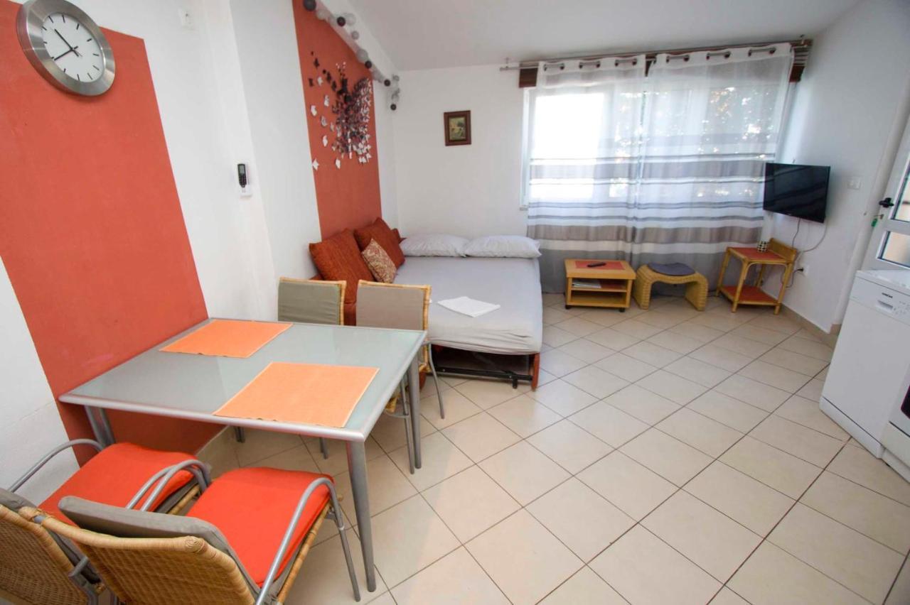 Apartman Mia I Toni Макарська Екстер'єр фото