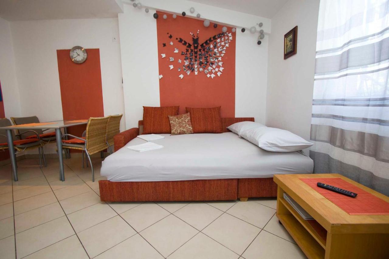 Apartman Mia I Toni Макарська Екстер'єр фото