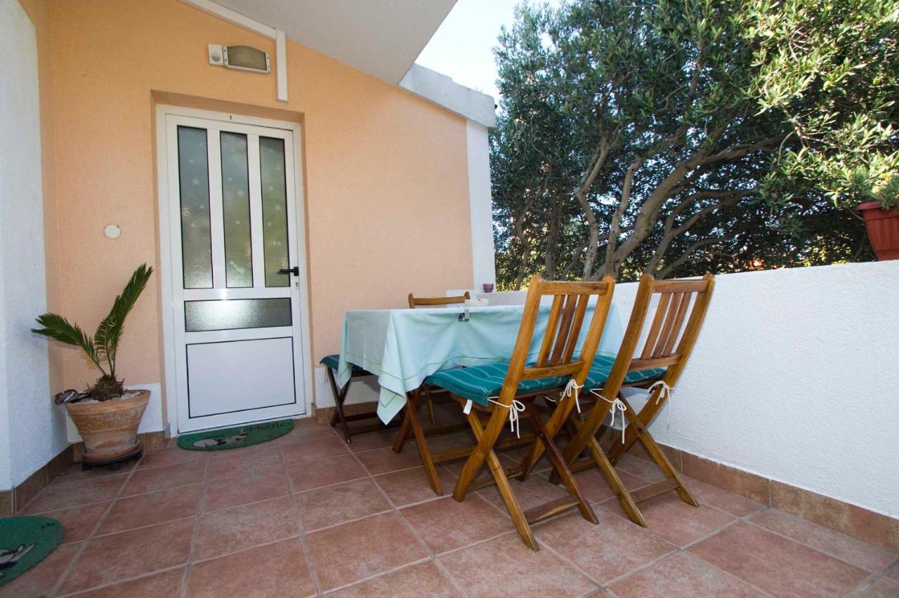 Apartman Mia I Toni Макарська Екстер'єр фото